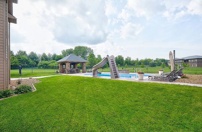Photo of 9127 Nw 72nd Cir, Johnston, IA