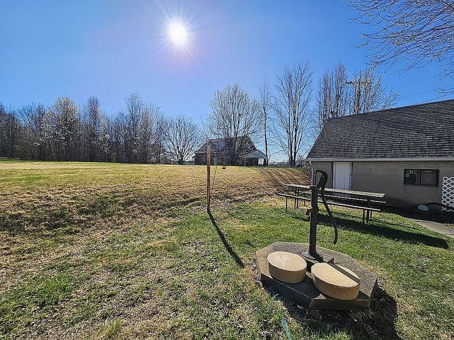 Image of 459 3rd Ave