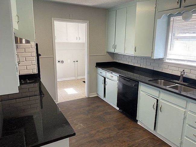 Additional photo 2 of property located at 5217 Wosley Dr