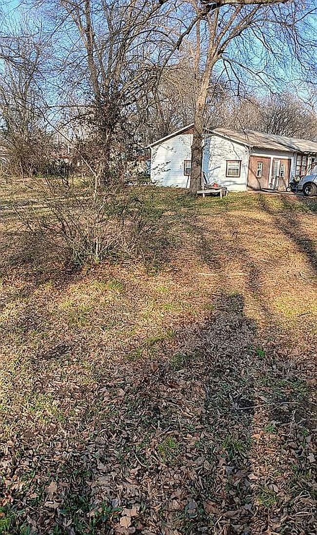 Photo of 3236 W Kaufman St, Paris, TX