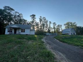 Preview of property located at 21762 Old Lincoln Hwy