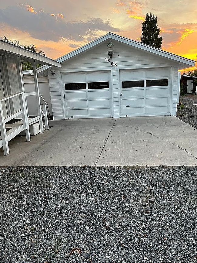 Additional photo 2 of property located at 1868 Ivory St