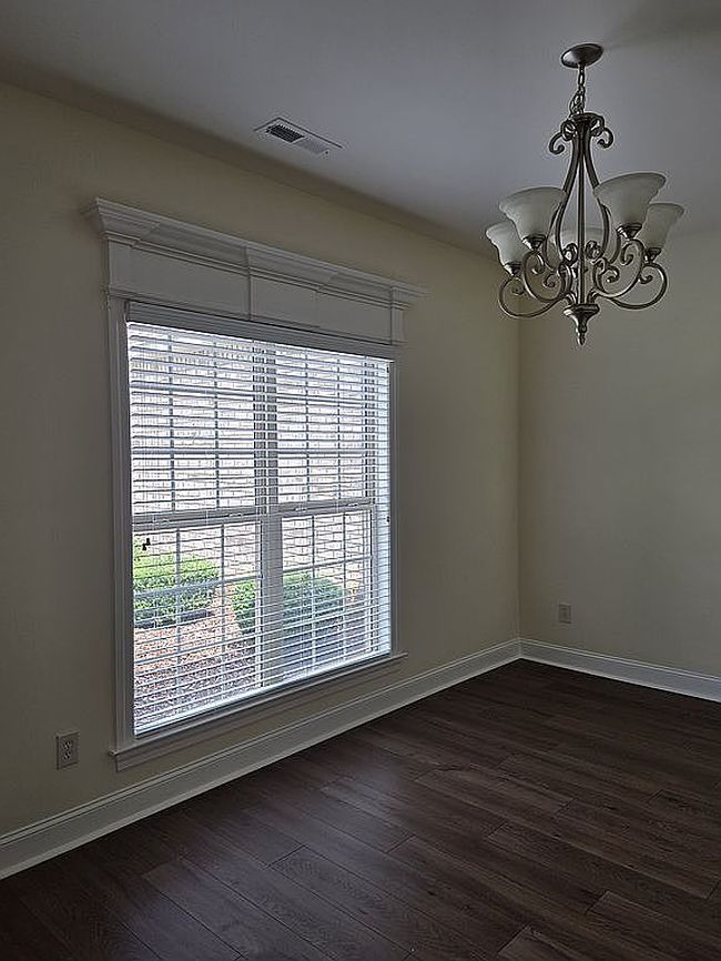 Image of 117 Somer Creek Ln