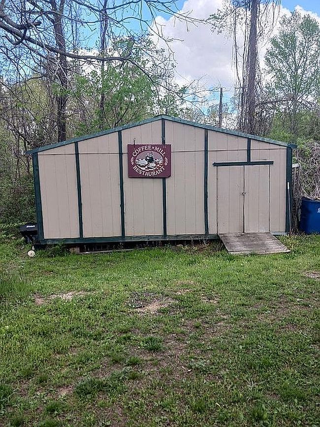 Image of 950 E Renfroe Rd