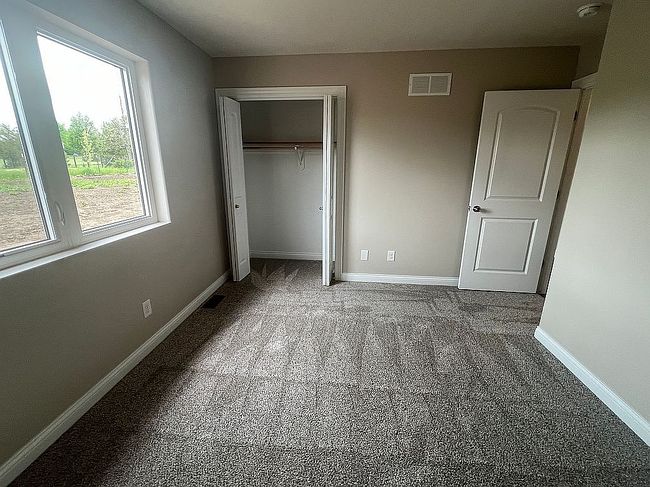 Image of 1015 Evergreen Rd