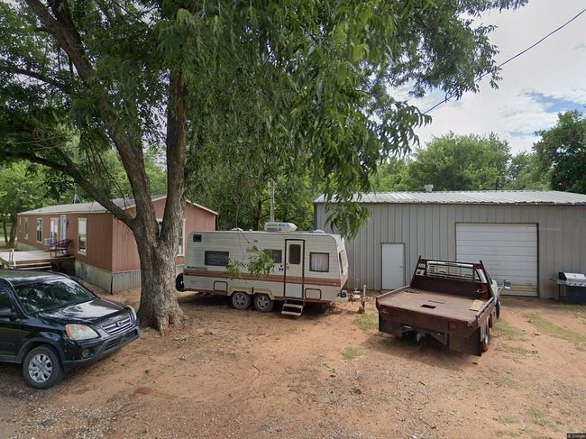 215 E 6th St, Wanette, OK