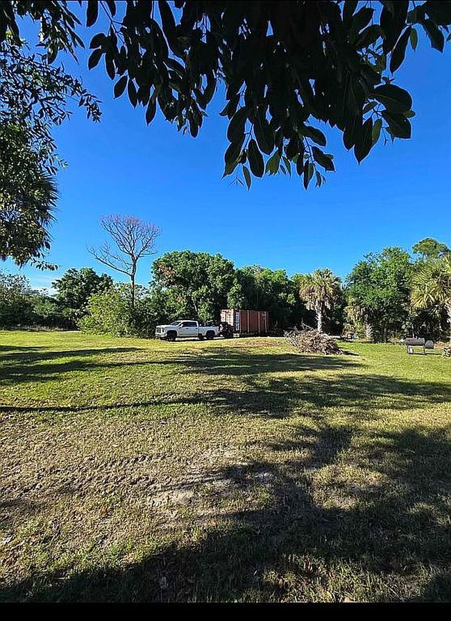 Image of 1912 Hickory Ave