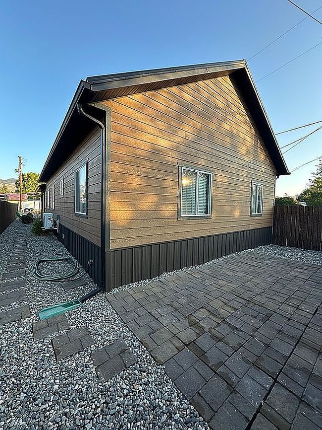 Photo of 106 S Vasil St, Salmon, ID