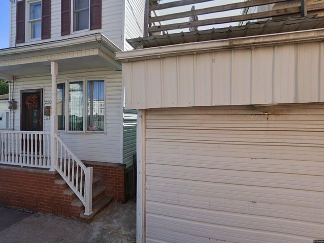 Photo of 230 W Columbus St, Shenandoah, PA