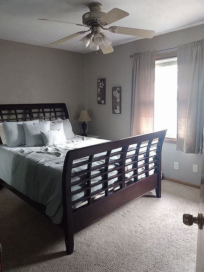 Photo of 334 W 64th St, Davenport, IA