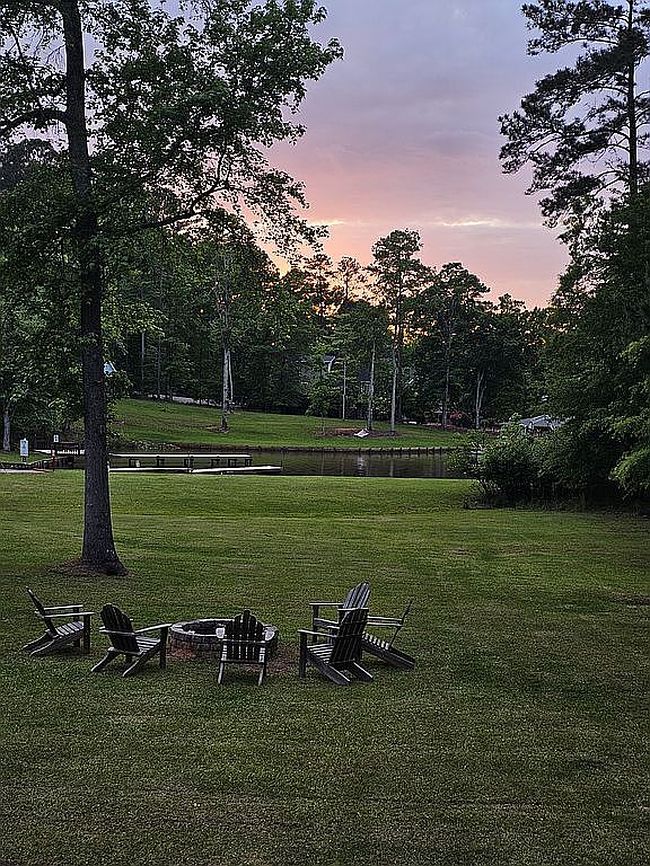 Photo of 80 Woodland Way, Sparta, GA