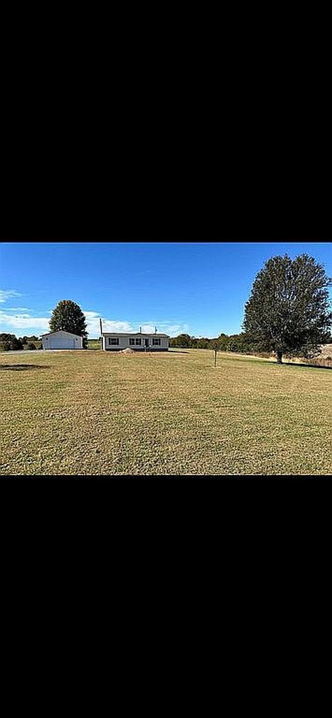 Photo of 25 Buck Watson Rd, Columbia, KY