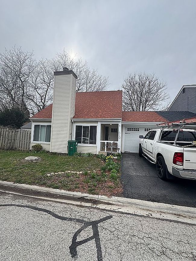 Image of 410 Wildwood Ct