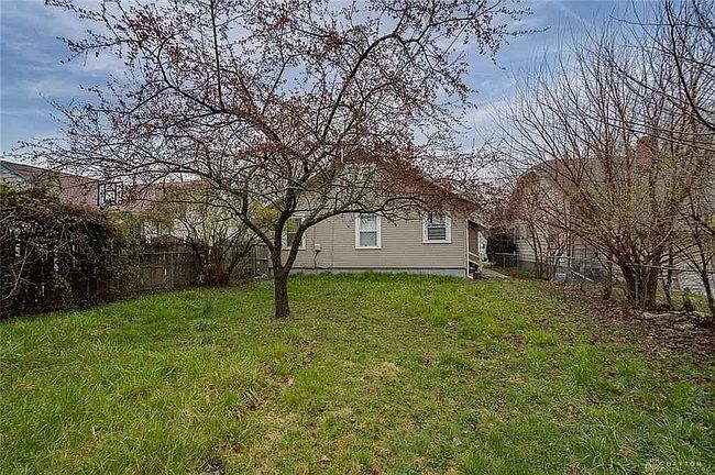 Image of 2921 Kenmore Ave