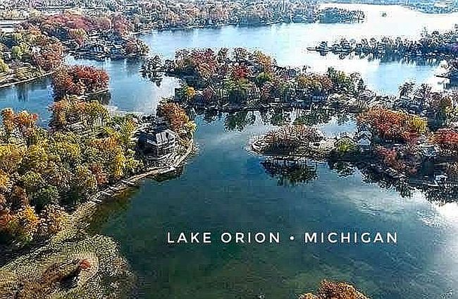 Photo of 518 Bellevue Ave, Lake Orion, MI
