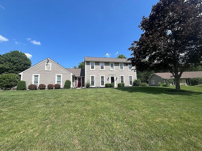 Photo of 7411 Winding Way, Tipp City, OH