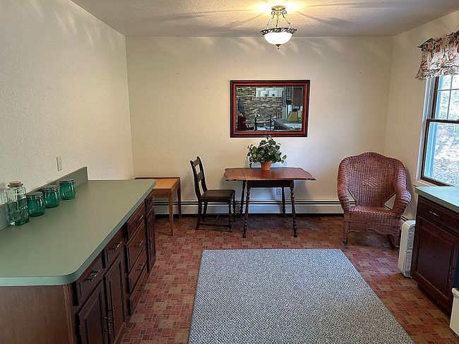 Image of 3909 Lawrence Dr