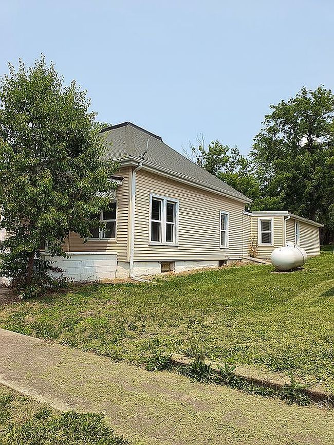 Image of 208 N 2nd St