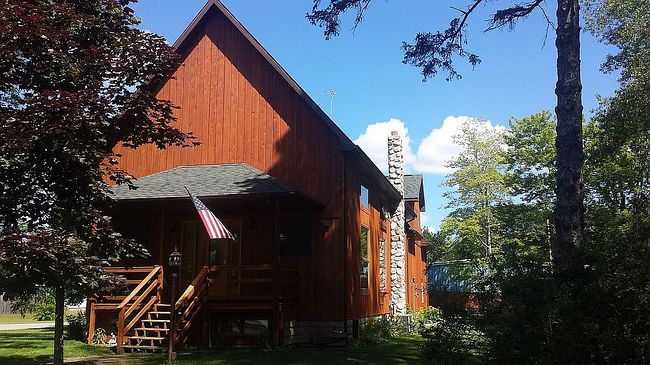 Photo of 901 E State St, East Tawas, MI