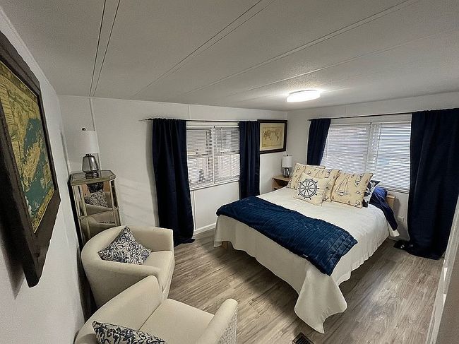 Additional photo 2 of property located at 74 Maple St