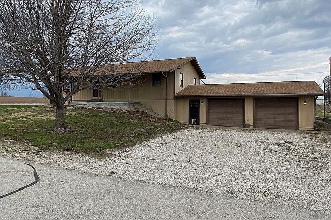 Photo of 516 4th St, Gridley, KS