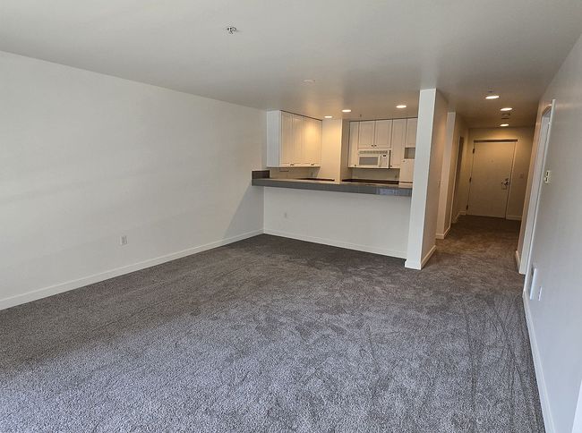 Image of 321 10th Ave S
