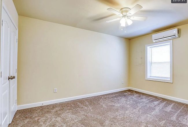 Image of 743 Berryville Ave