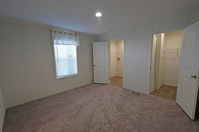 Image of 129 Farnsworth Dr