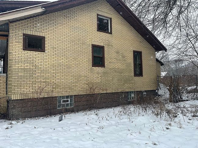 Photo of 18275 Evergreen Rd, Detroit, MI