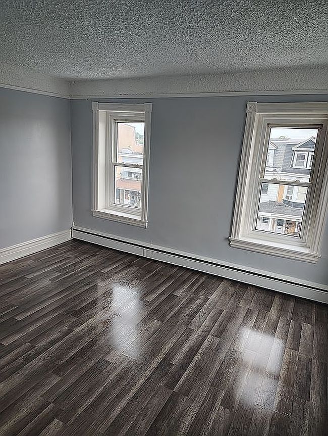 Photo of 614 W Greenleaf St, Allentown, PA