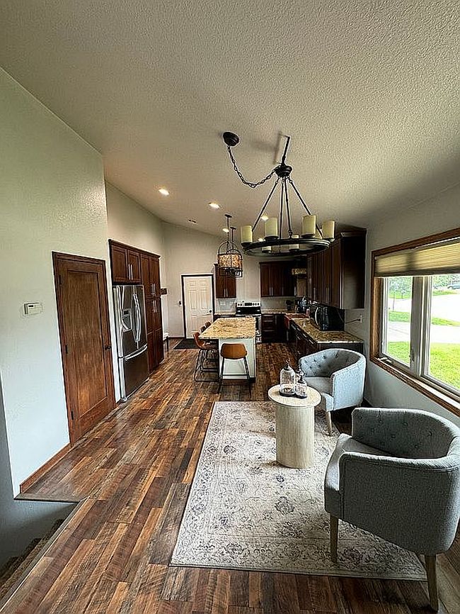 Image of 252 Coulee Dr