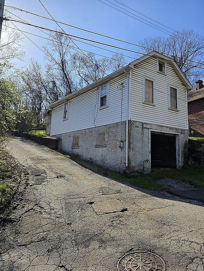 Image of 1321 Dunbar Ave