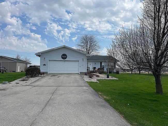 Image of 7943 S Summerton Rd