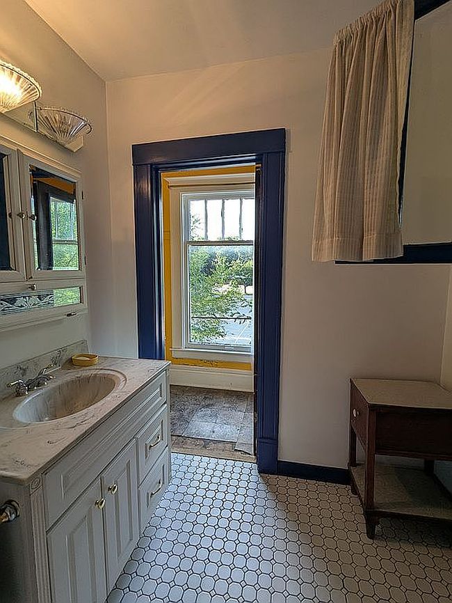 Photo of 226 Carroll Ave Se, Grand Rapids, MI