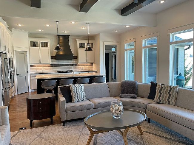 Additional photo 3 of property located at 253 Southern Lake Rd