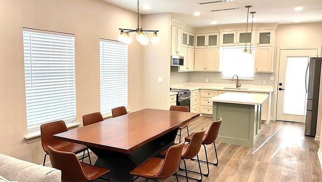 Photo of 714 Iowa Ave, Mercedes, TX