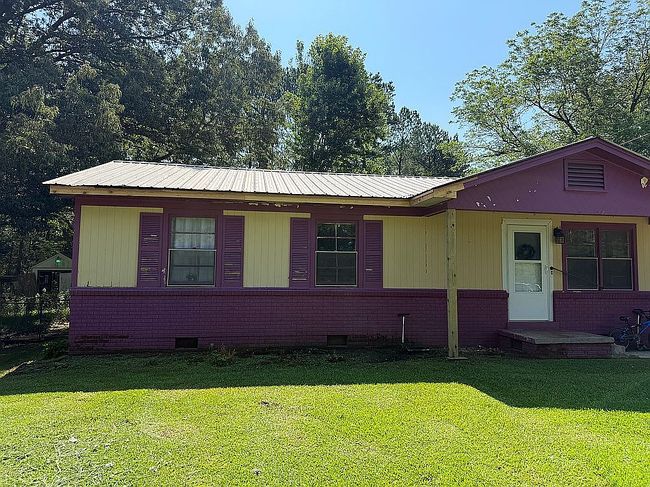 Photo of 912 Moss Hill Dr, New Albany, MS