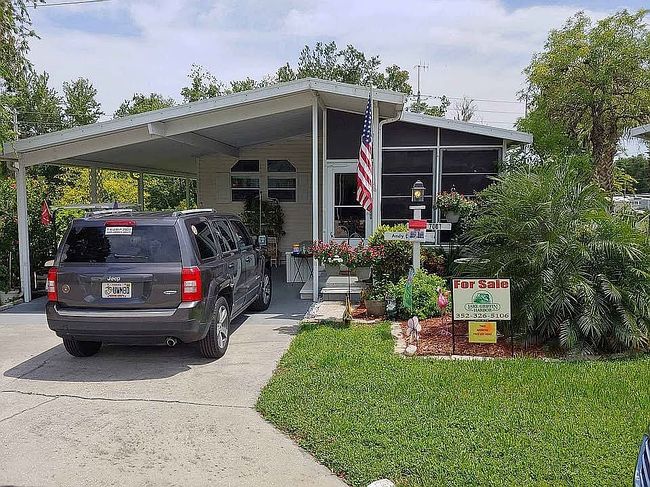Photo of 7001 Harbor View Dr, Leesburg, FL