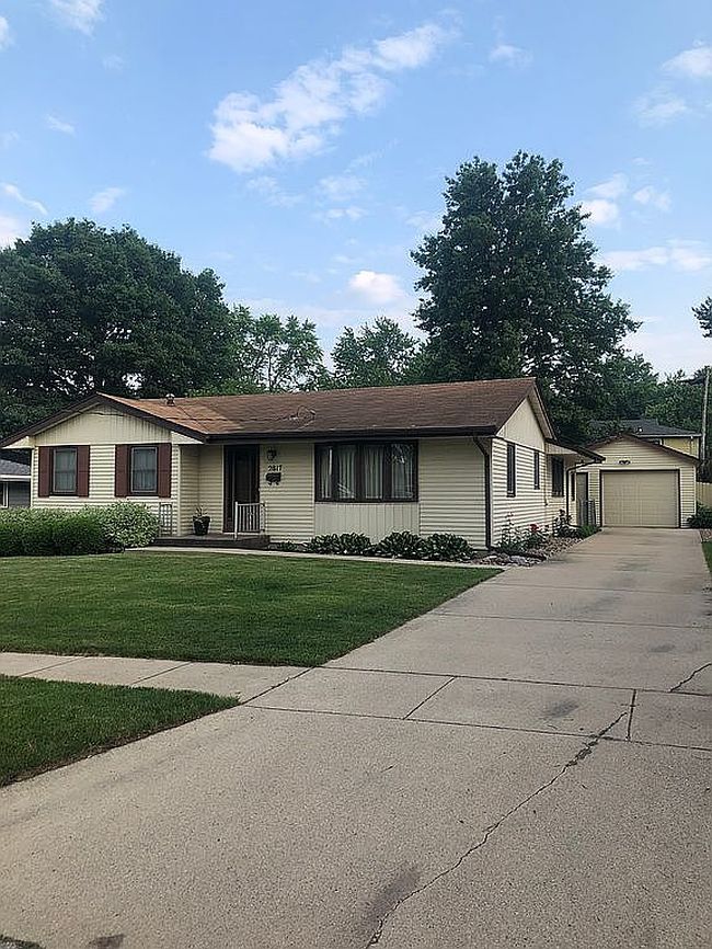 Image of 2817 Richmond Ave