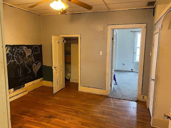 Photo of 306 Elm St, Farmington, IA