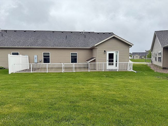 Additional photo 1 of property located at 822 Escalade Ln Se