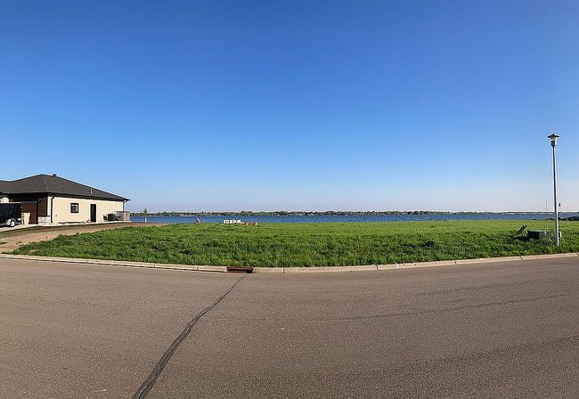 Photo of 3524 N Pelican Ln, Watertown, SD