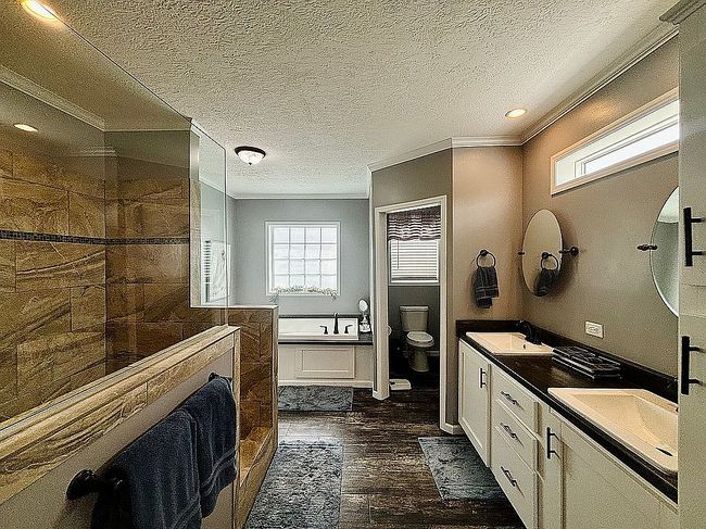 Photo of 2866 S Roundhill Rd, Brookline, MO