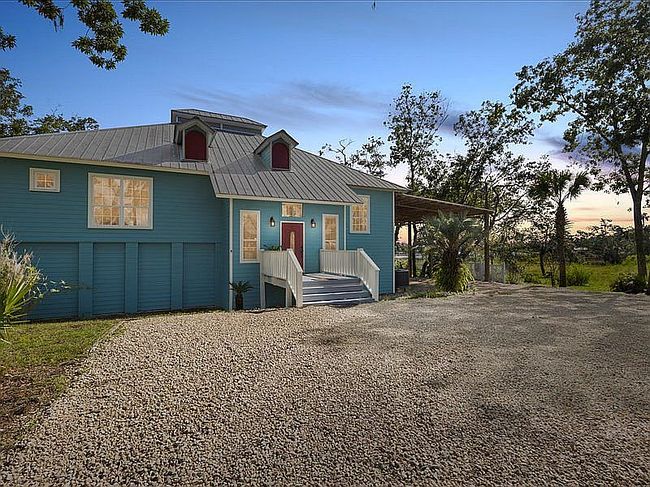 Photo of 6136 S W Hwy #358, Steinhatchee, FL
