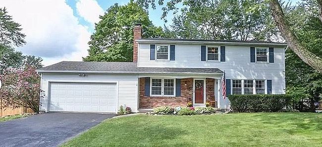 Preview of property located at 11 Dahlia Dr