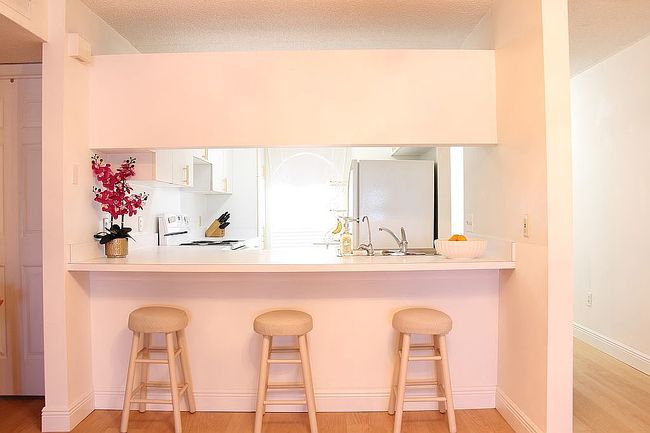 Additional photo 3 of property located at 305 Stephen Dr