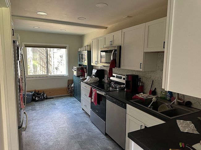 Photo of 126 Stirling Ct, Kalamazoo, MI