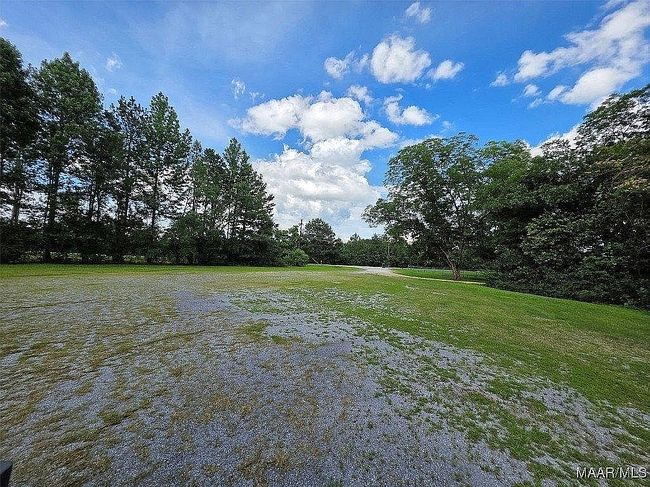 Photo of 10675 Rucker Rd, Elmore, AL