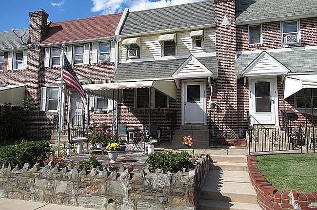 Photo of 217 E Greenwood Ave, Lansdowne, PA