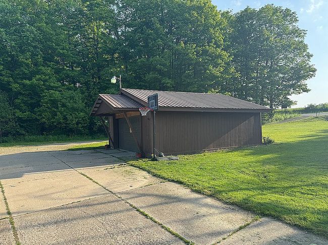 Photo of 6715 Bailey Hill Rd, Cattaraugus, NY